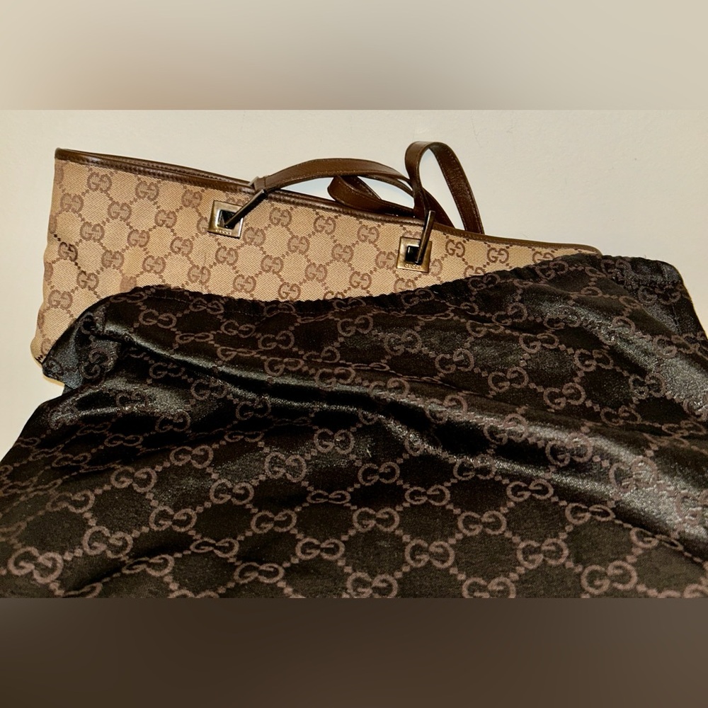 Gucci Vintage Authentic GG Monogram Vertical Tote Bag.  Excellent Condition - Picture 13 of 16